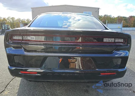 2025 Dodge Charger Daytona R/T z USA, uszkodzony, nr VIN 2C3CDBCK2SR547214